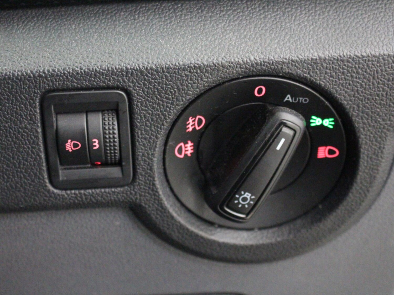 Used Volkswagen T-Cross 2021 for sale - 77943843: Photo 13