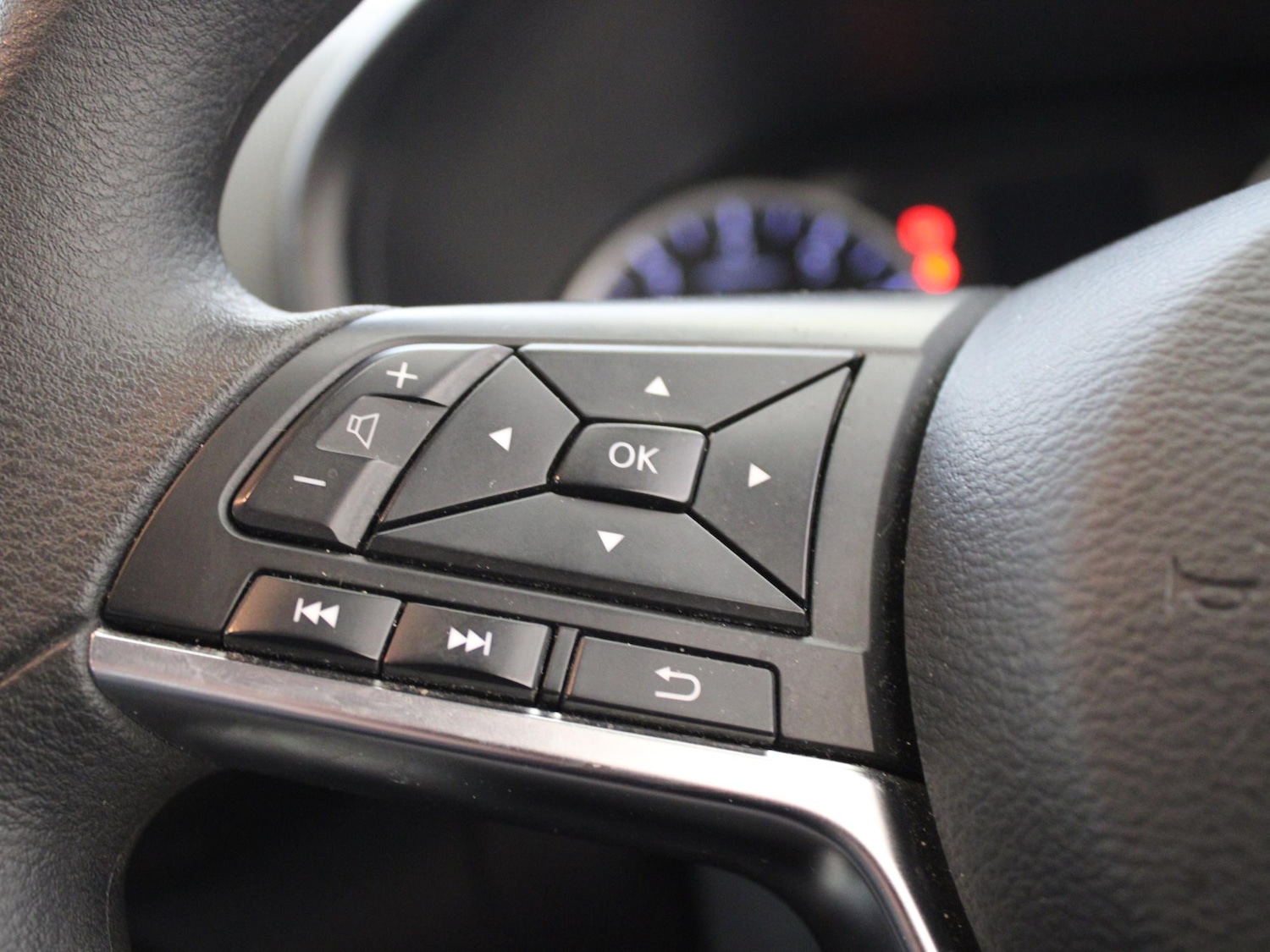 Used Nissan Juke 2022 for sale - 76637010: Photo 12