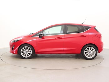 Used Ford Fiesta 2017 for sale - 79037536: Photo