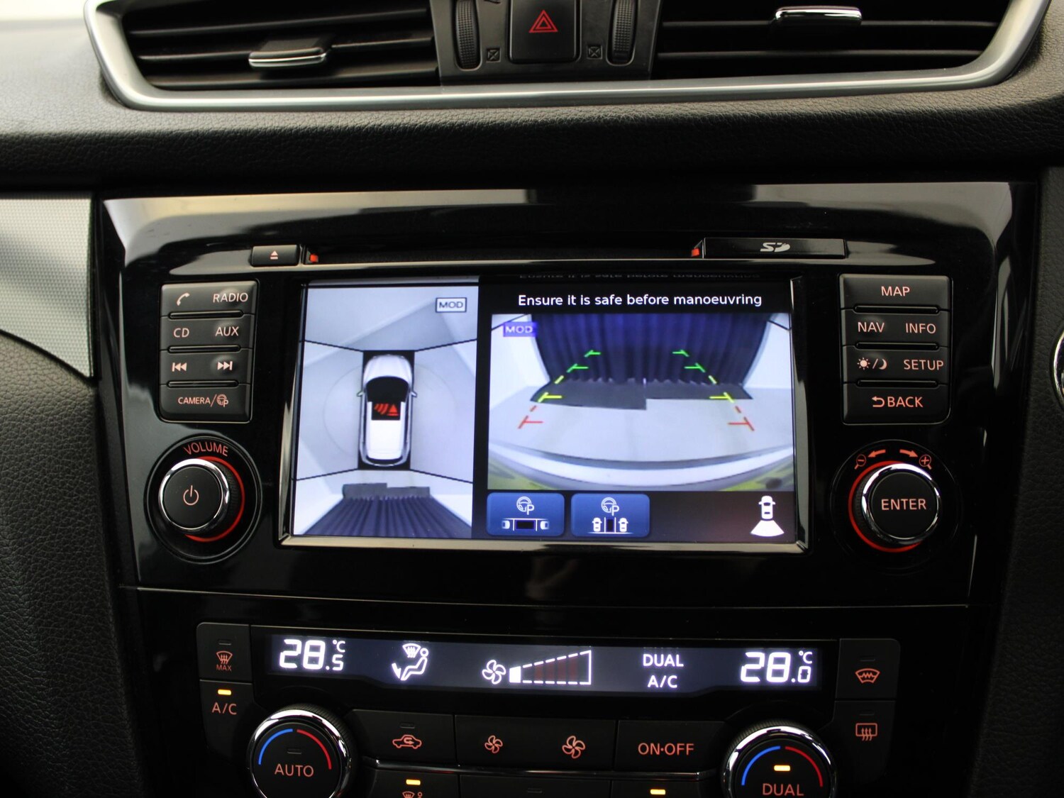 Used Nissan Qashqai 2017 for sale - 77480728: Photo 15