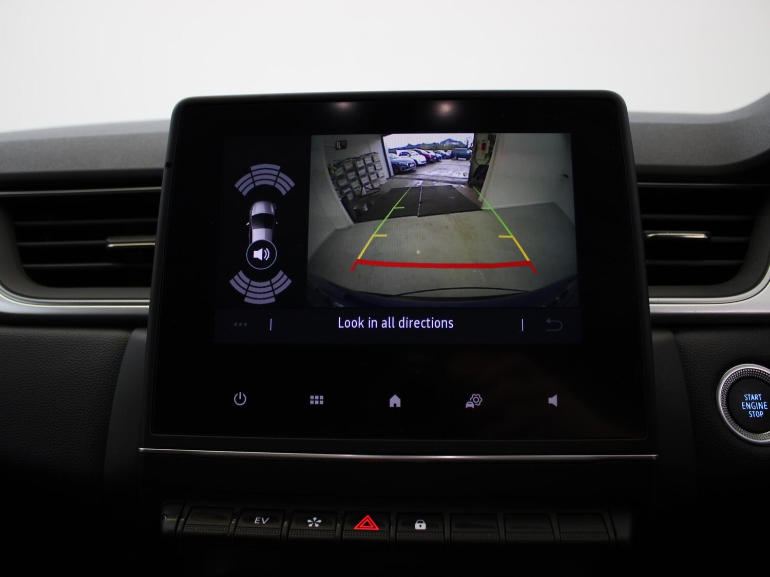 Used Renault Captur 2022 for sale - 76515841: Photo 15