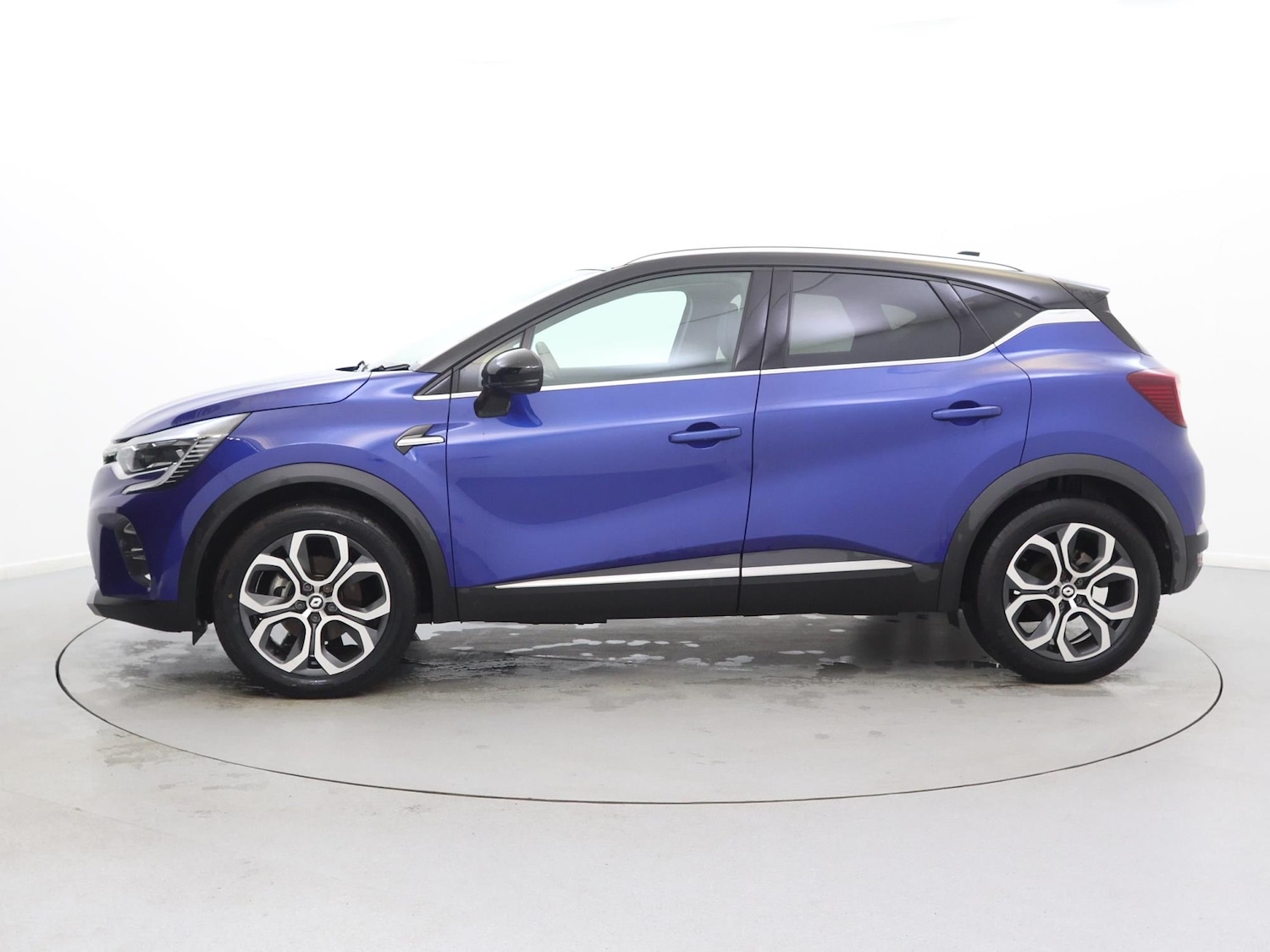 Used Renault Captur 2022 for sale - 76515841: Photo 4