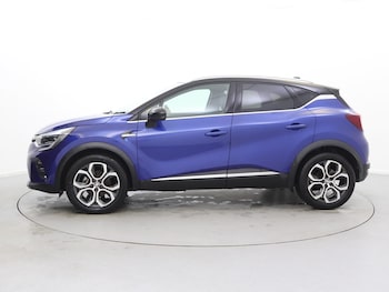 Used Renault Captur 2022 for sale - 76515841: Photo