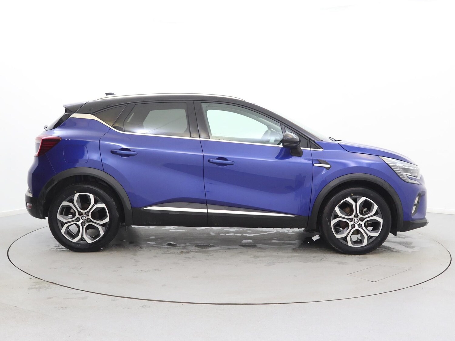 Used Renault Captur 2022 for sale - 76515841: Photo 8