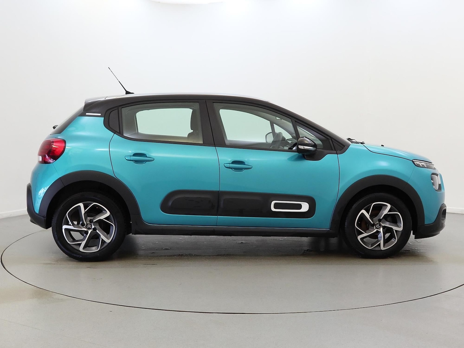 Used Citroen C3 2021 for sale - 76353369: Photo 8