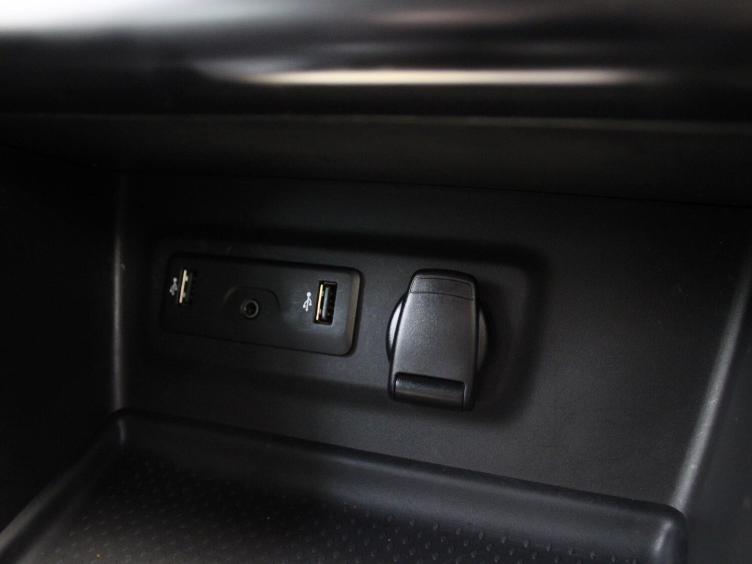 Used Renault Megane 2020 for sale - 76916479: Photo 30