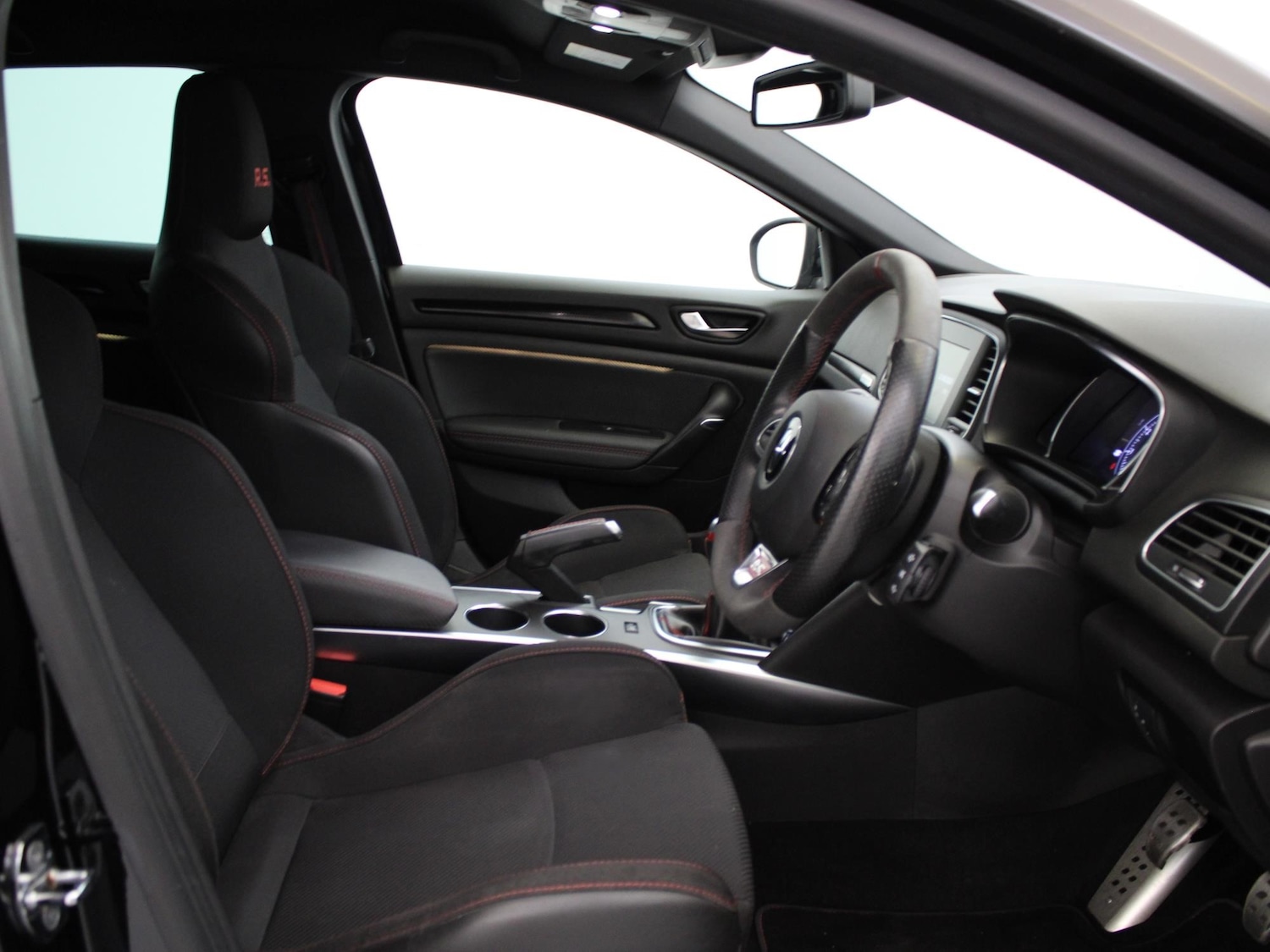 Used Renault Megane 2020 for sale - 76916479: Photo 9