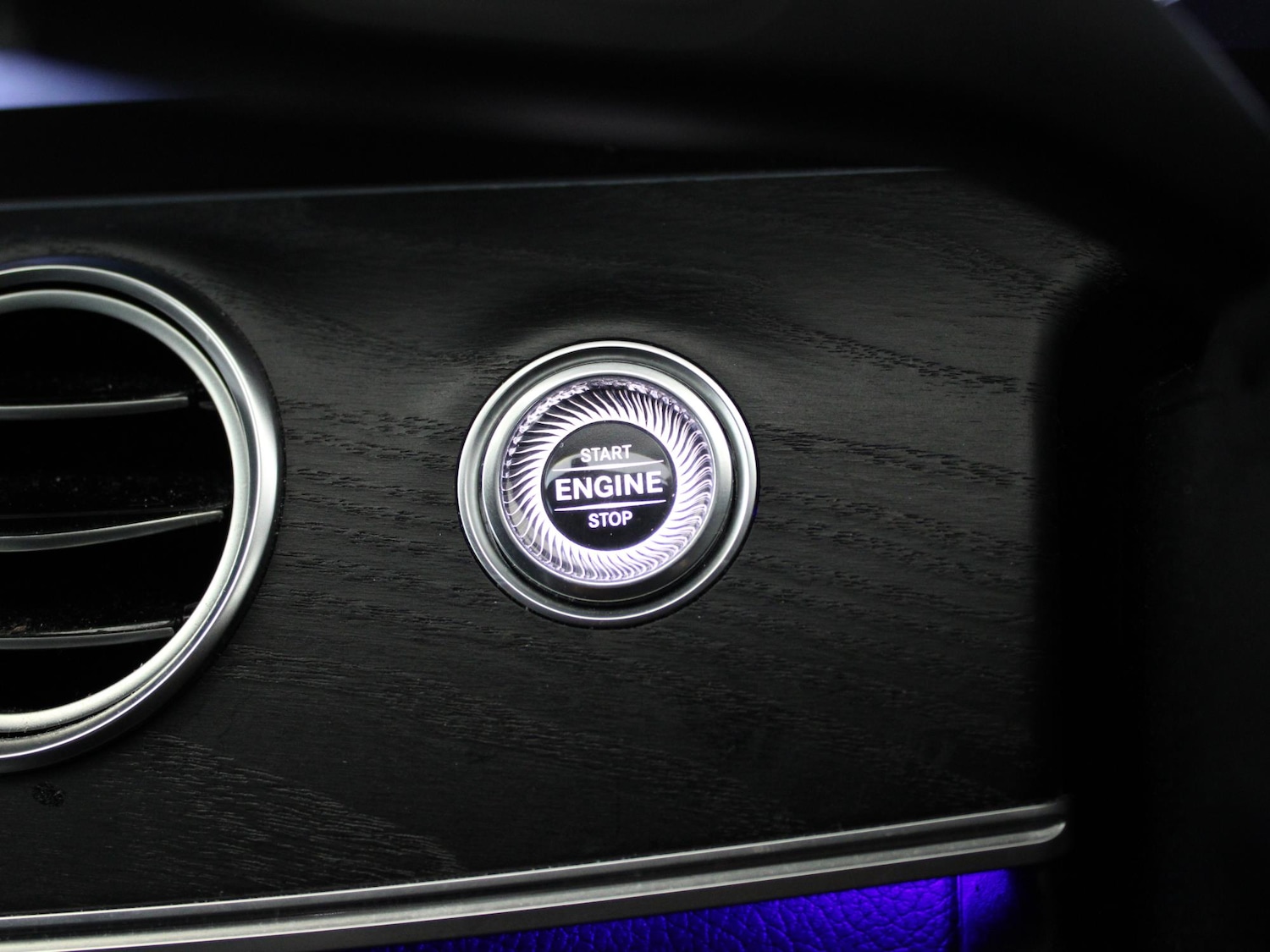 Used Mercedes-Benz E Class 2019 for sale - 76564789: Photo 15