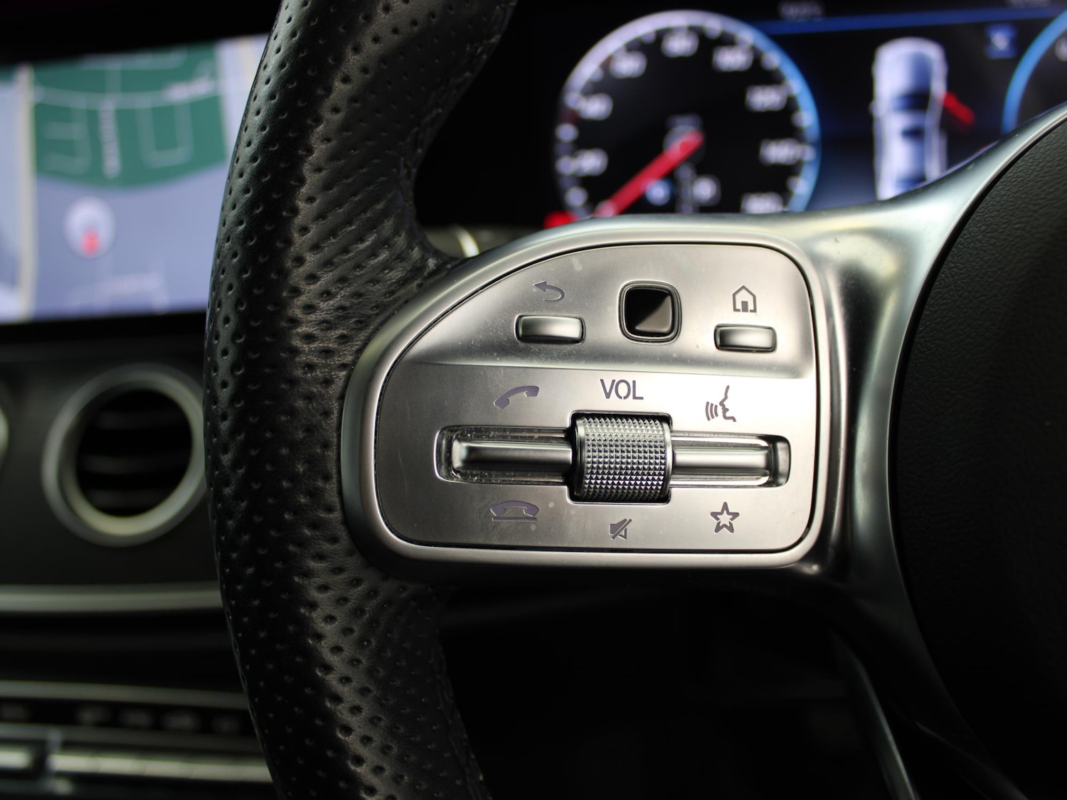 Used Mercedes-Benz E Class 2019 for sale - 76564789: Photo 34