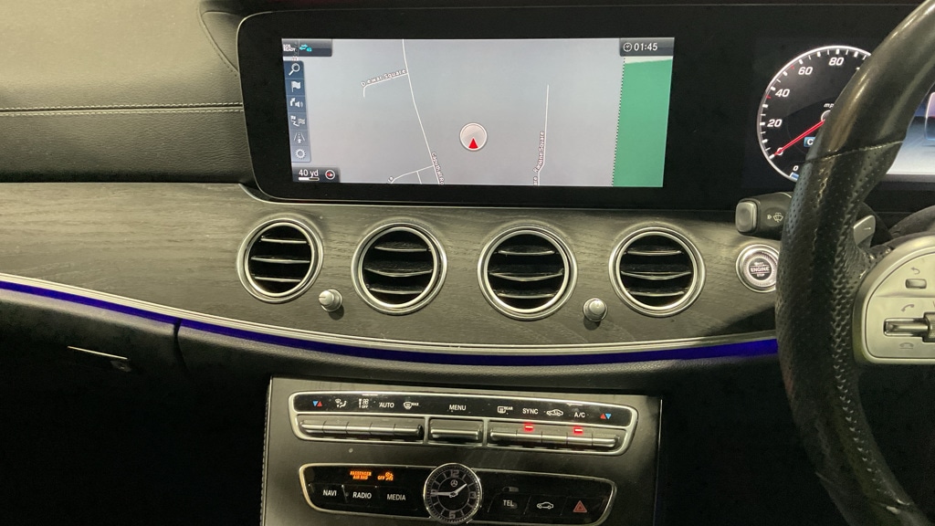 Used Mercedes-Benz E Class 2019 for sale - 76564789: Photo 9