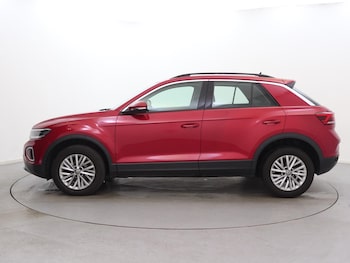 Used Volkswagen T-Roc 2023 for sale - 79005663: Photo