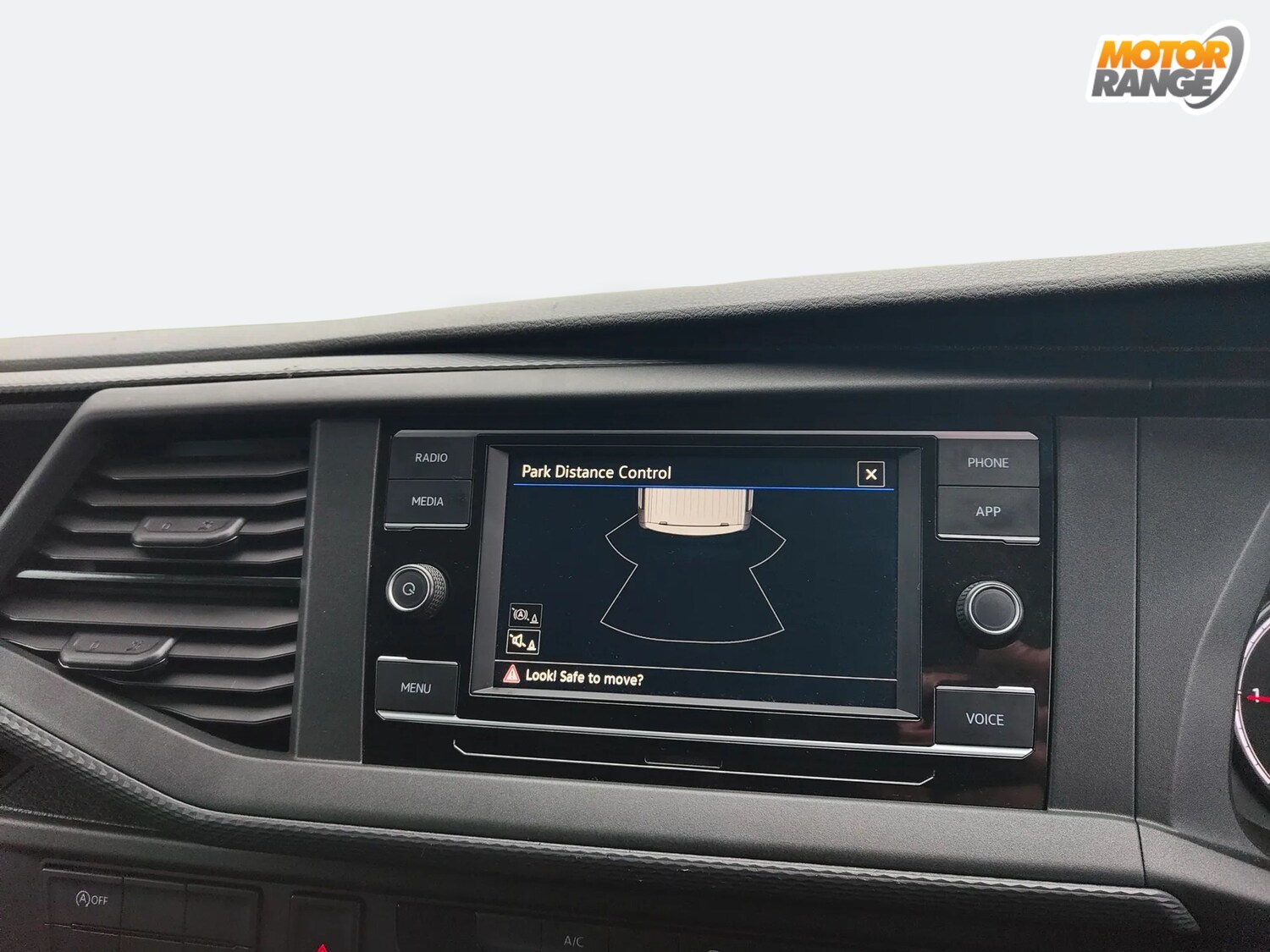 Used Volkswagen Transporter 2021 for sale - 77158924: Photo 11