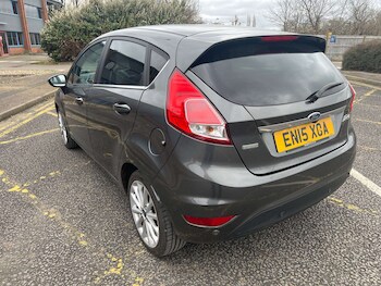 Used Ford Fiesta 2015 for sale - 77829535: Photo