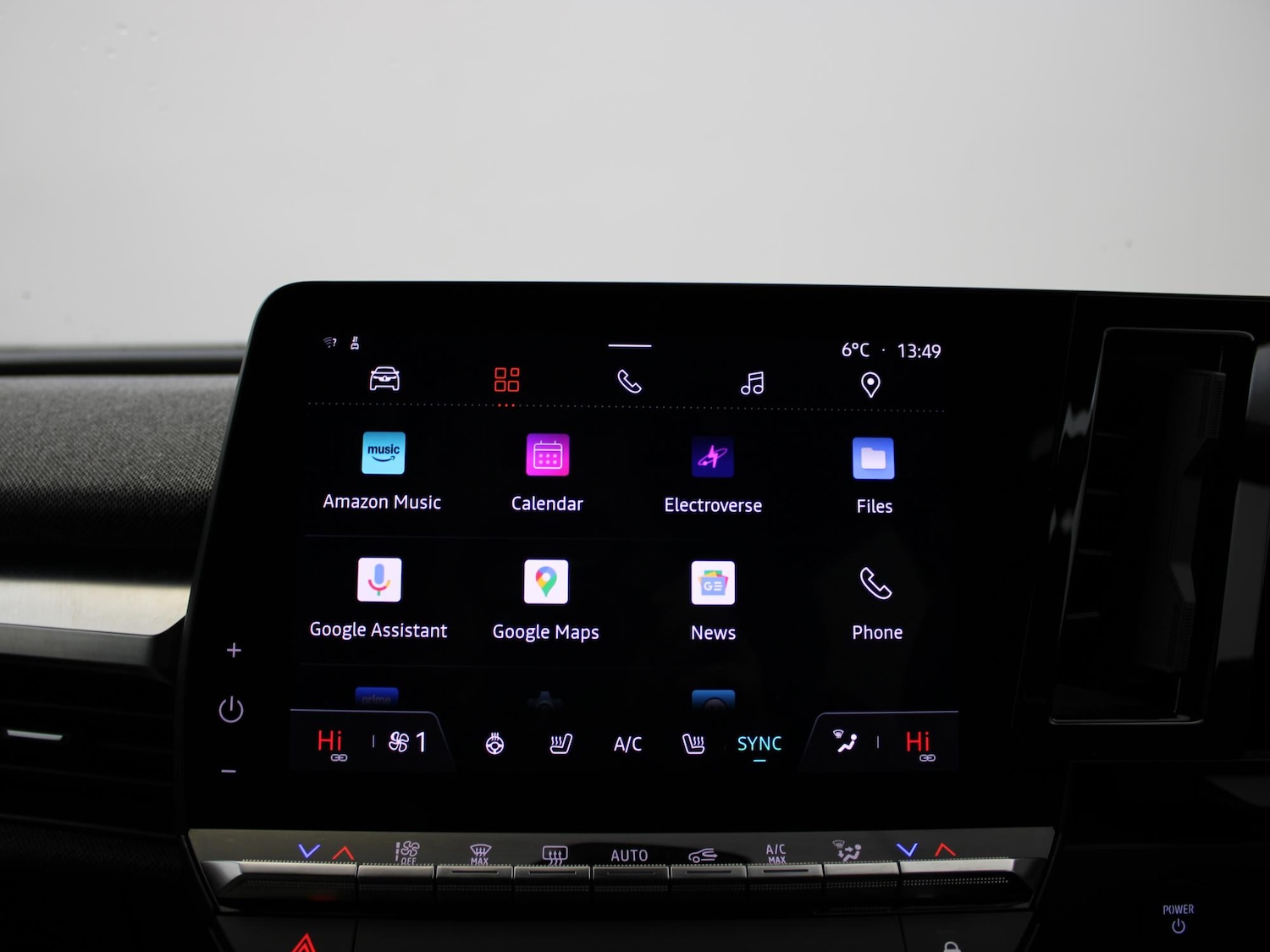 Used Renault Megane E Tech 2024 for sale - 76789574: Photo 18