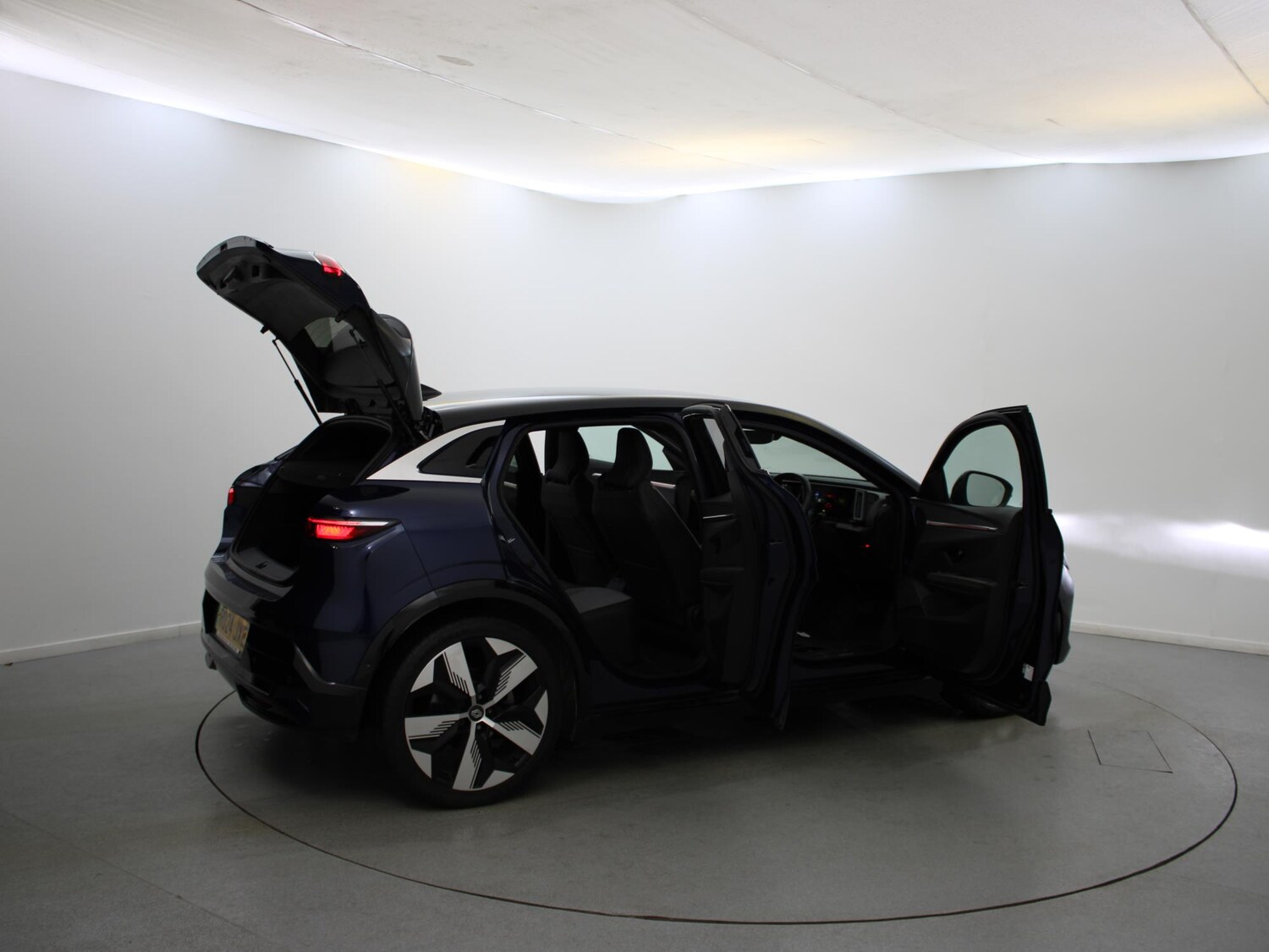 Used Renault Megane E Tech 2024 for sale - 76789574: Photo 37