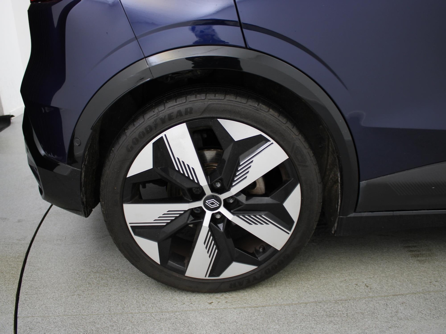 Used Renault Megane E Tech 2024 for sale - 76789574: Photo 39