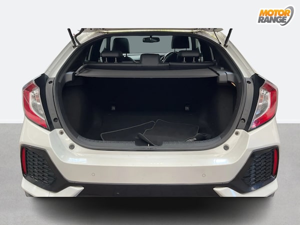 Used Honda Civic 2019 for sale - 76157982: Photo 7