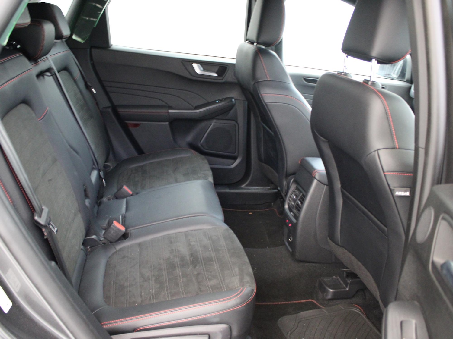 Used Ford Kuga 2022 for sale - 76390838: Photo 13