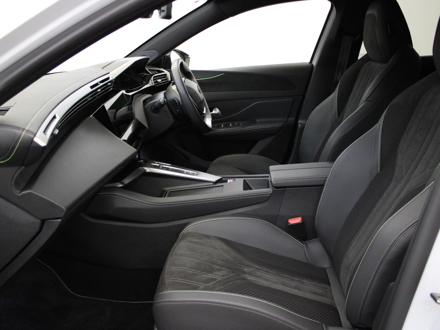 Used Peugeot 408 2024 for sale - 76047356: Photo 11