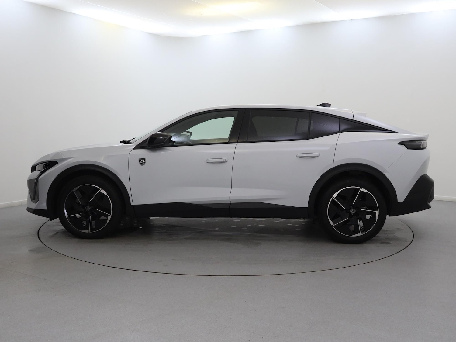 Used Peugeot 408 2024 for sale - 76047356: Photo 4