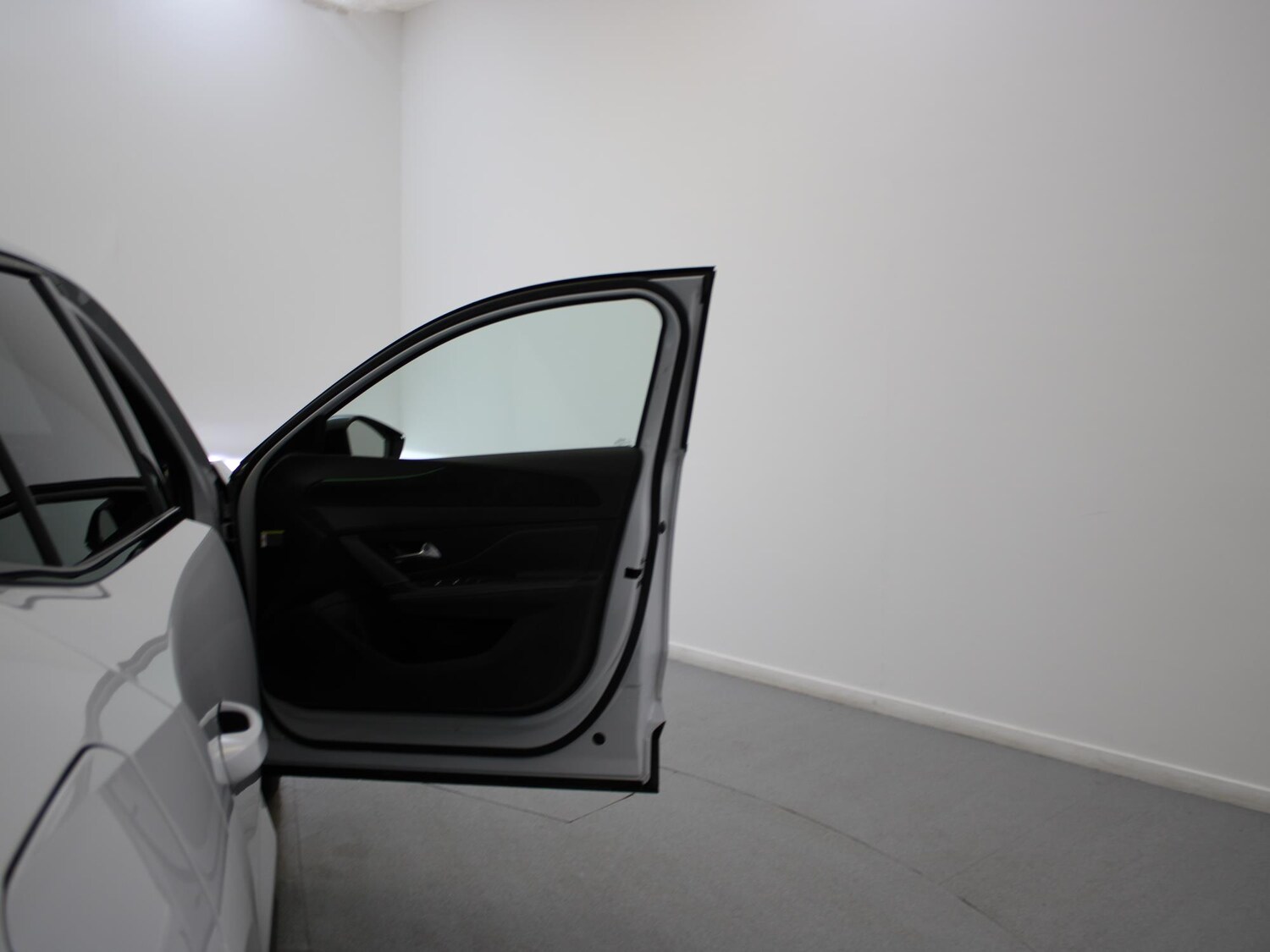 Used Peugeot 408 2024 for sale - 76047356: Photo 42