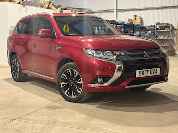 Used Mitsubishi Outlander 2017 for sale - 77514880: Photo
