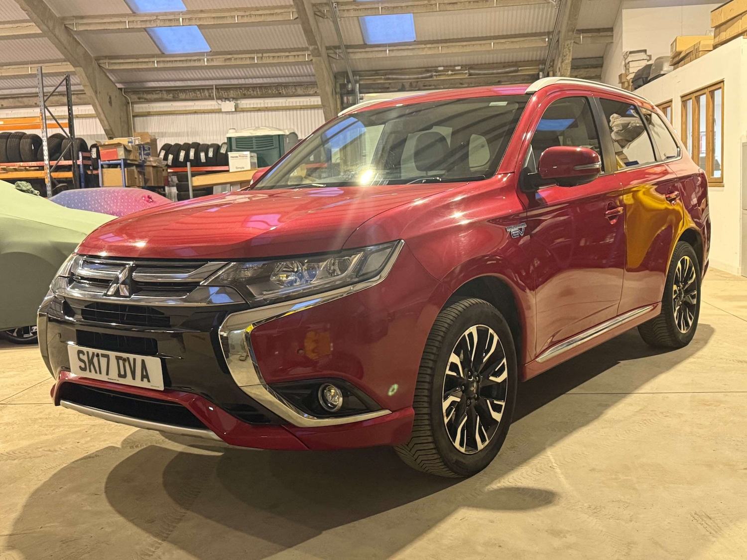 Used Mitsubishi Outlander 2017 for sale - 77514880: Photo 3