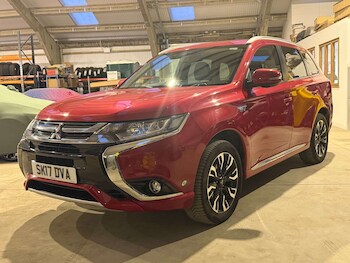 Used Mitsubishi Outlander 2017 for sale - 77514880: Photo