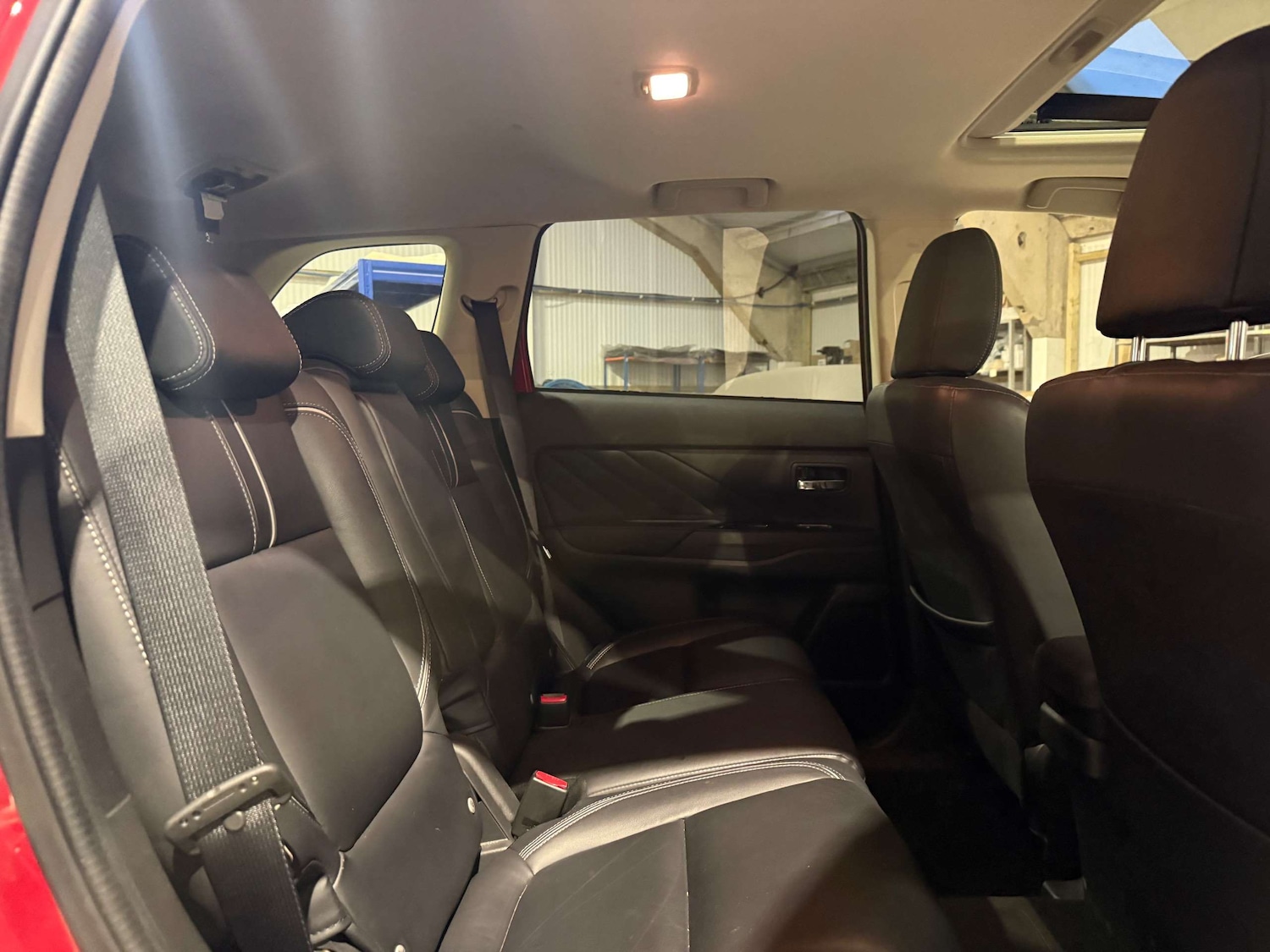 Used Mitsubishi Outlander 2017 for sale - 77514880: Photo 8