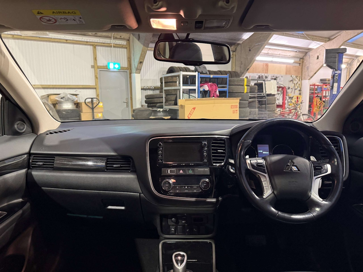 Used Mitsubishi Outlander 2017 for sale - 77514880: Photo 9