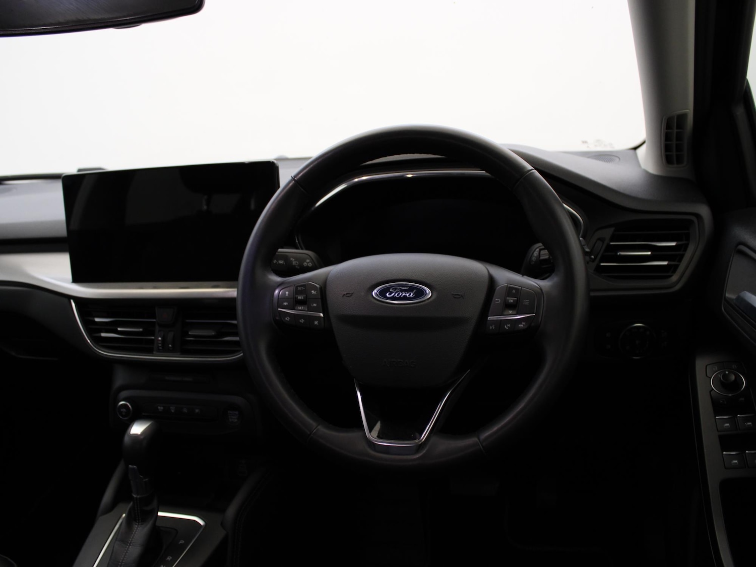 Used Ford Focus 2023 for sale - 76553595: Photo 16