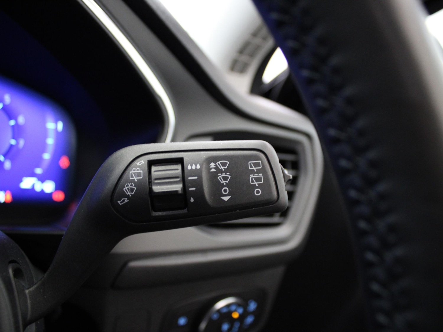 Used Ford Focus 2023 for sale - 76553595: Photo 30