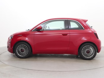 Used Fiat 500 2022 for sale - 78178000: Photo