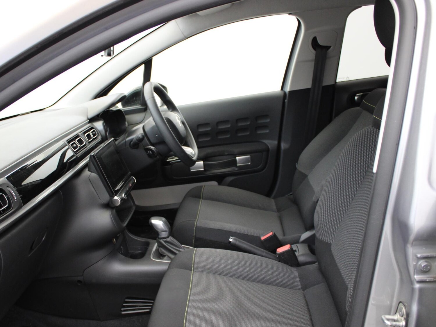 Used Citroen C3 2023 for sale - 77240050: Photo 9