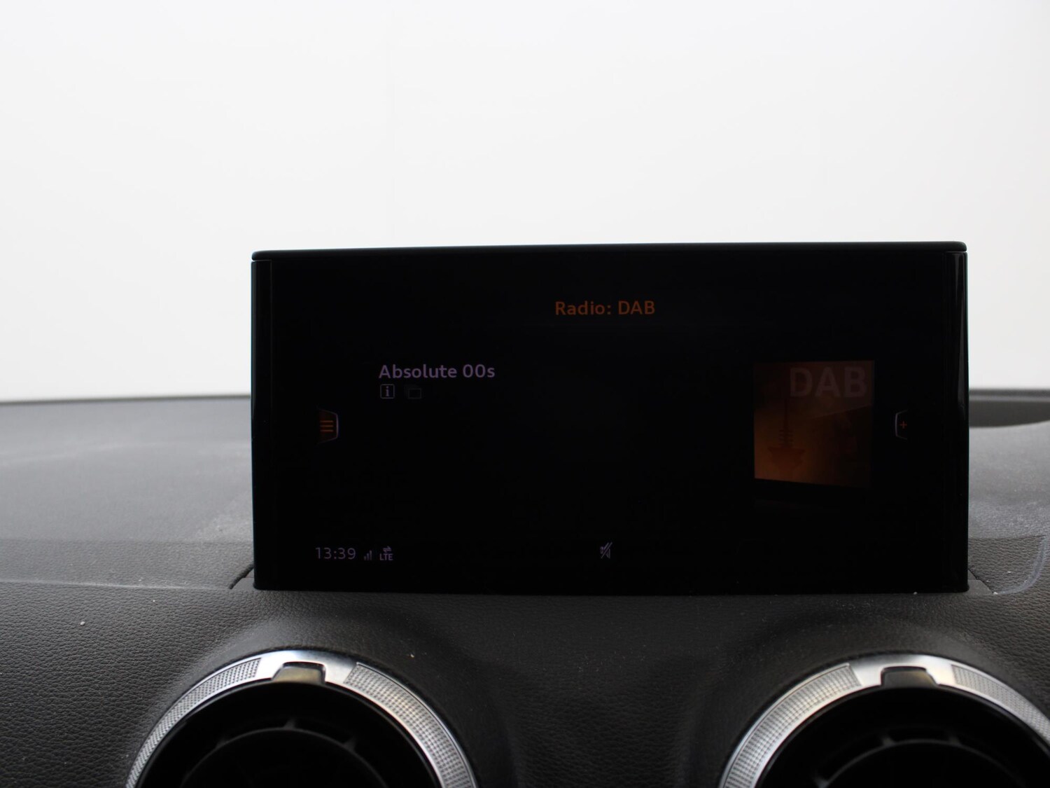 Used Audi Q2 2021 for sale - 76587940: Photo 17