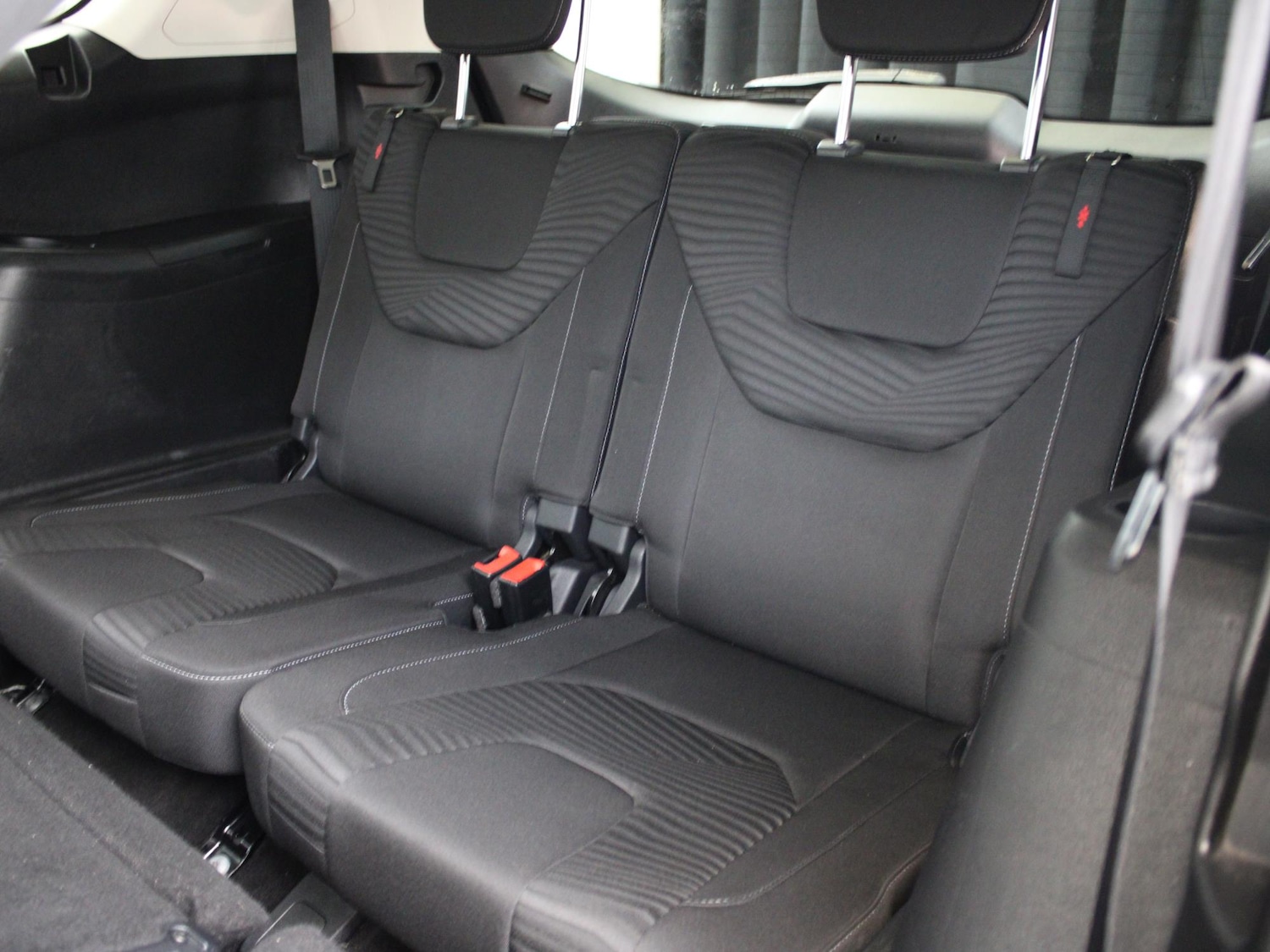 Used Ford S-Max 2025 for sale - 76097404: Photo 14