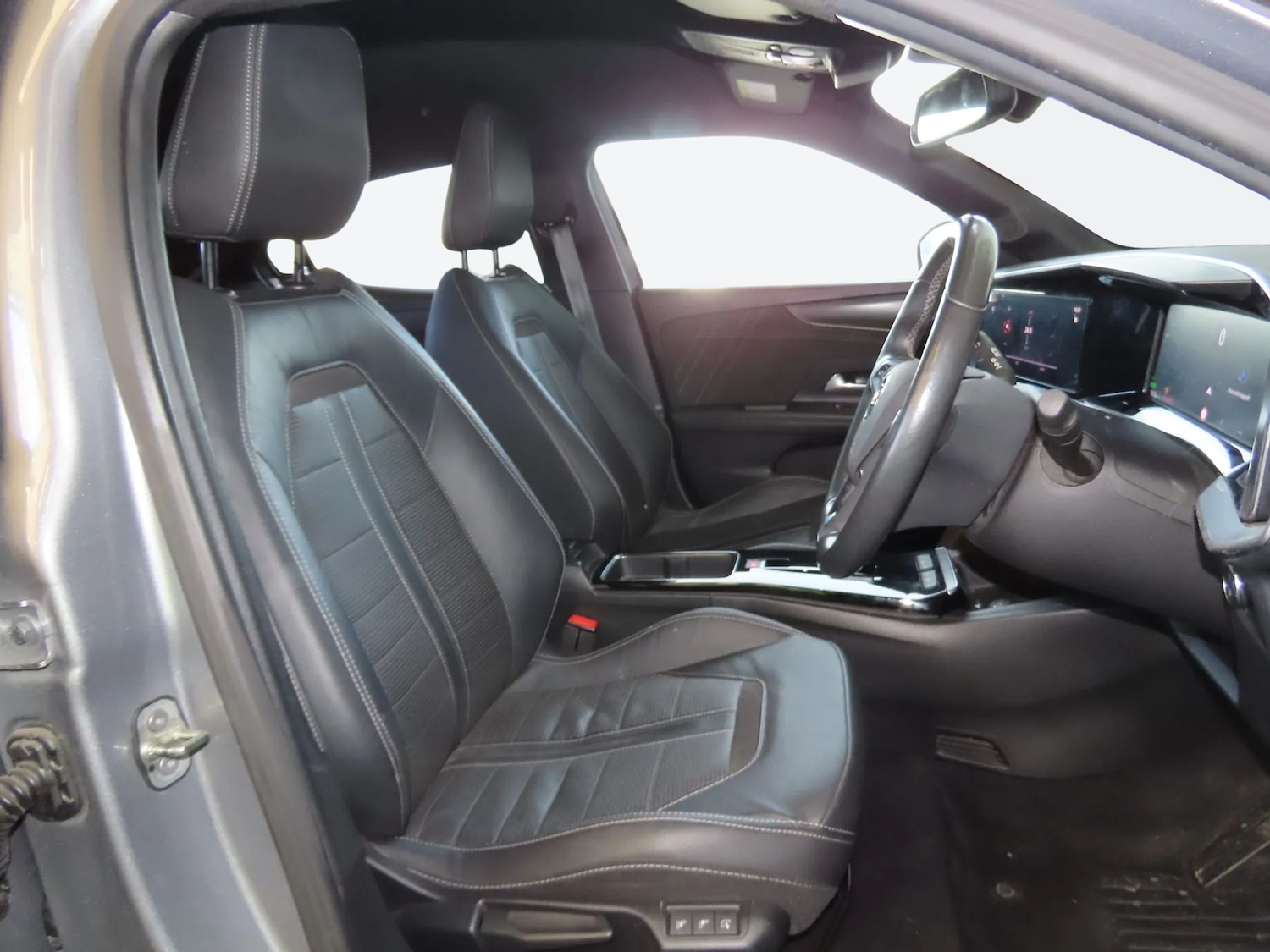 Used Vauxhall Mokka 2022 for sale - 78107672: Photo 9