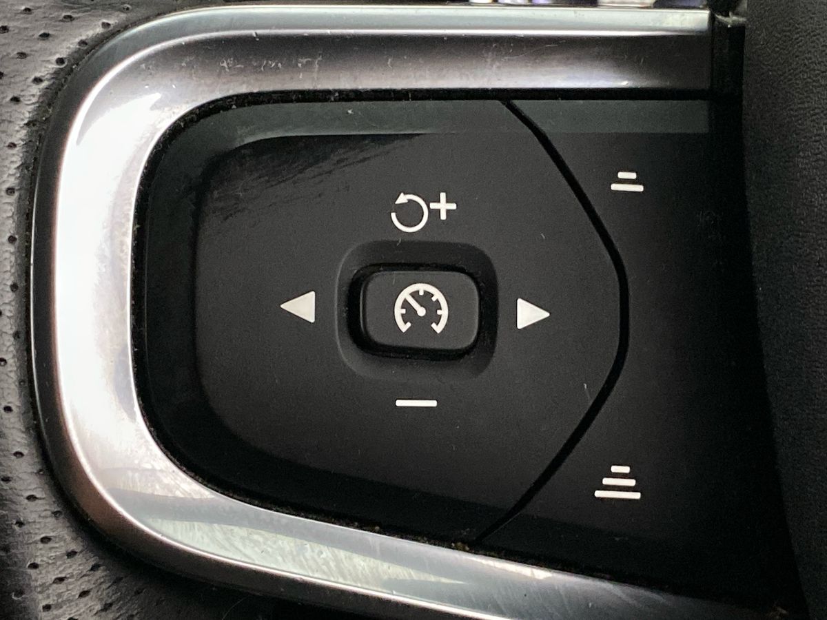 Used Volvo XC40 2020 for sale - 77044401: Photo 20