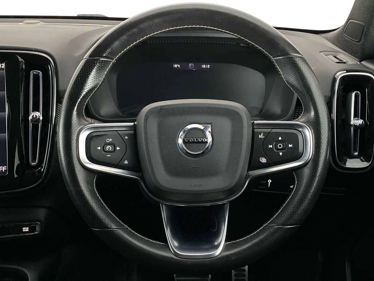 Used Volvo XC40 2020 for sale - 77044401: Photo 8