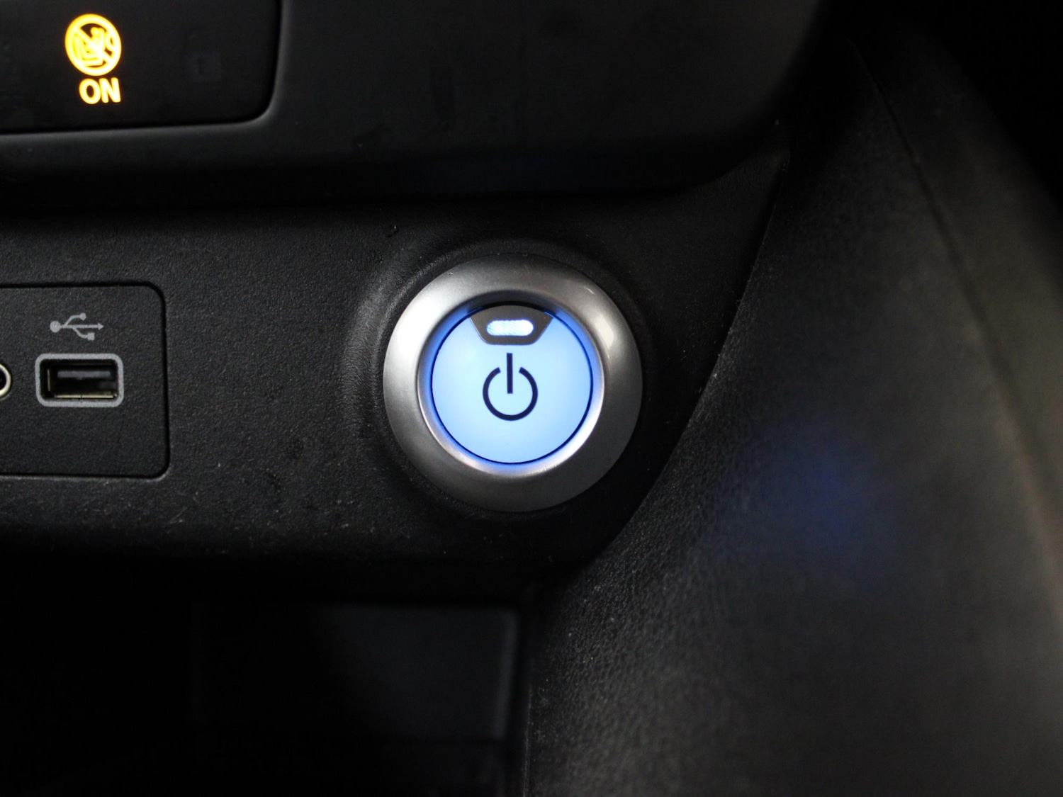 Used Nissan Leaf 2022 for sale - 76968114: Photo 14