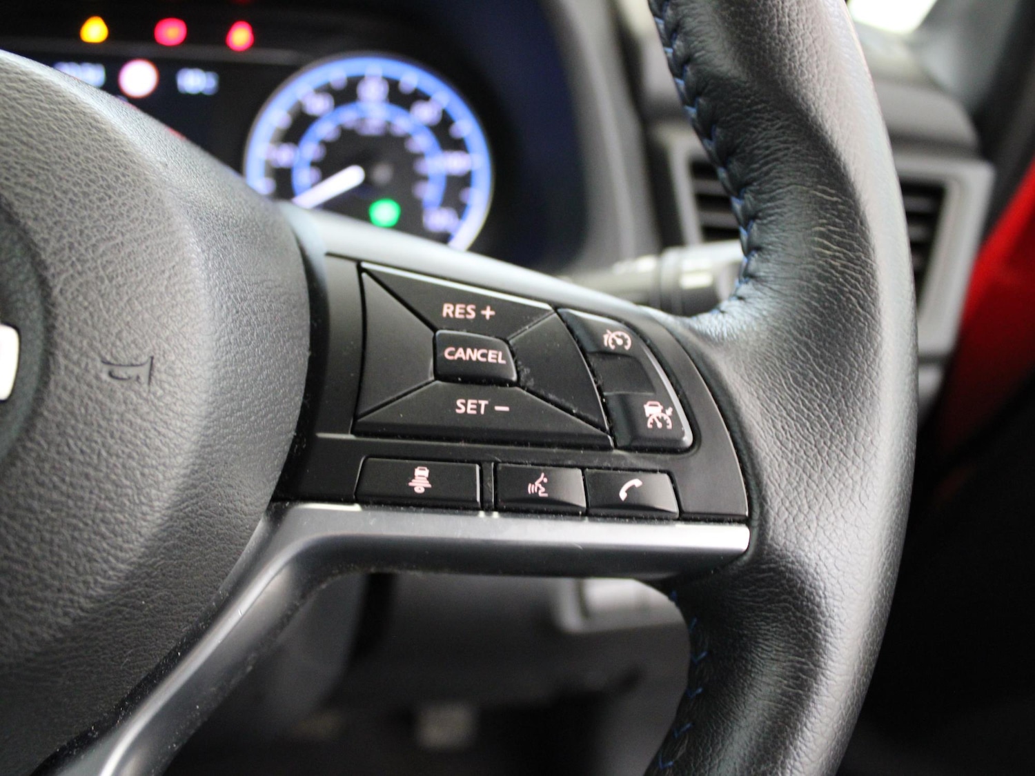 Used Nissan Leaf 2022 for sale - 76968114: Photo 27