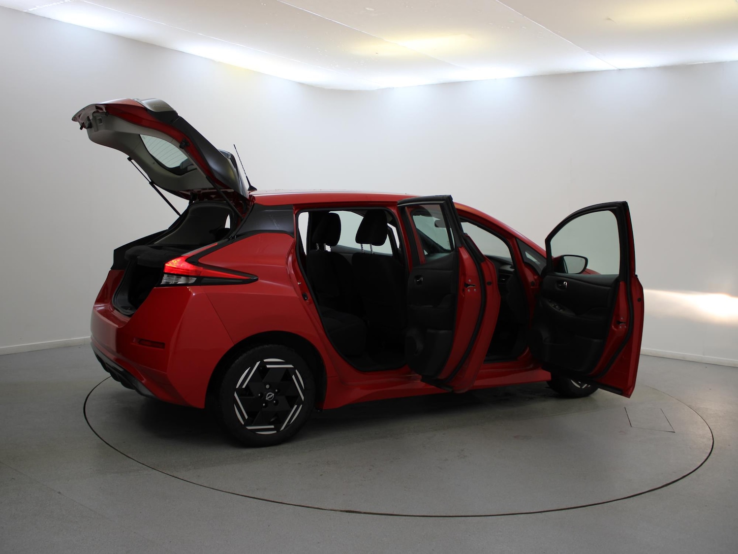 Used Nissan Leaf 2022 for sale - 76968114: Photo 32