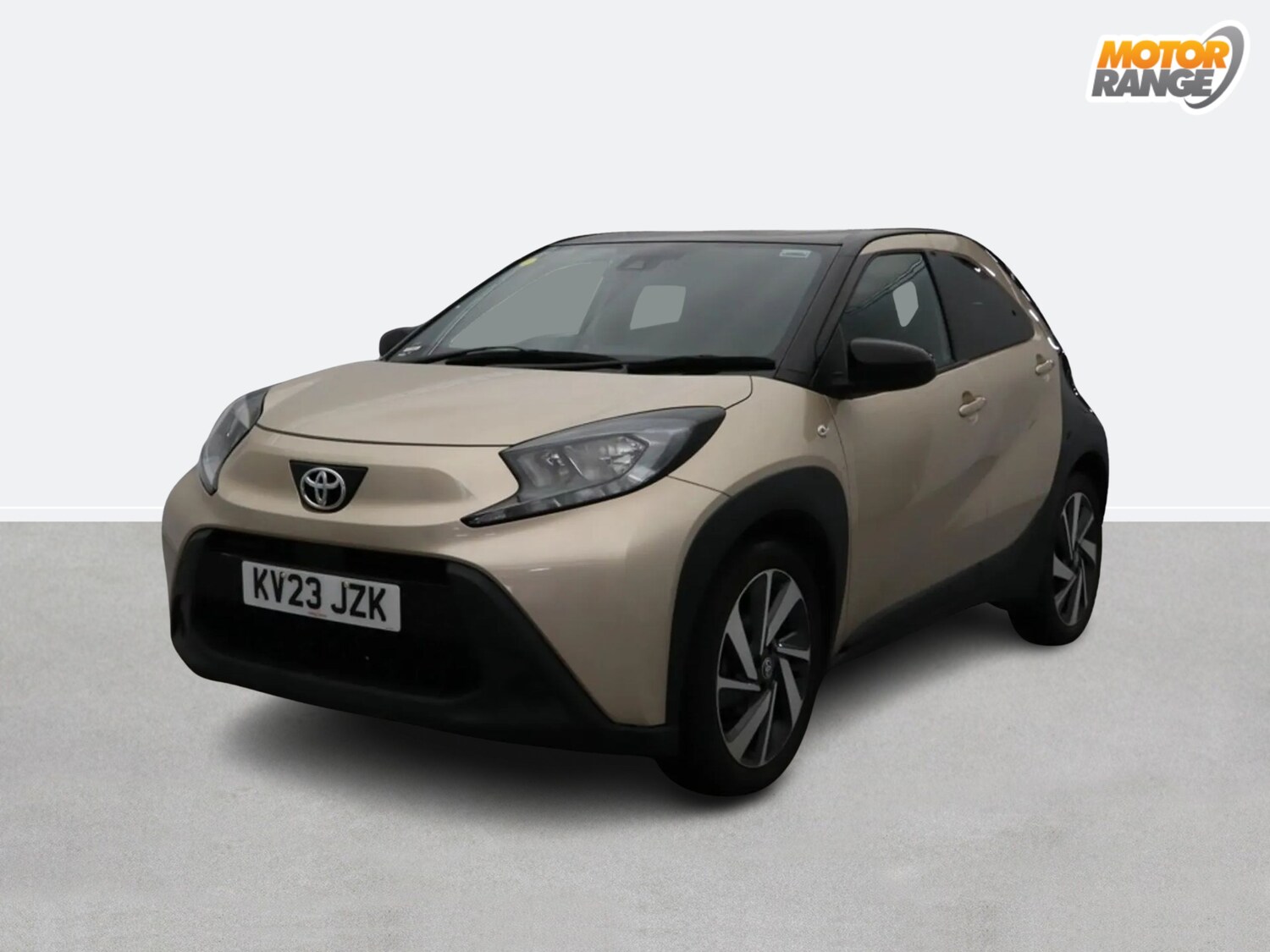 Used Toyota Aygo X 2023 for sale - 76594411: Photo 2