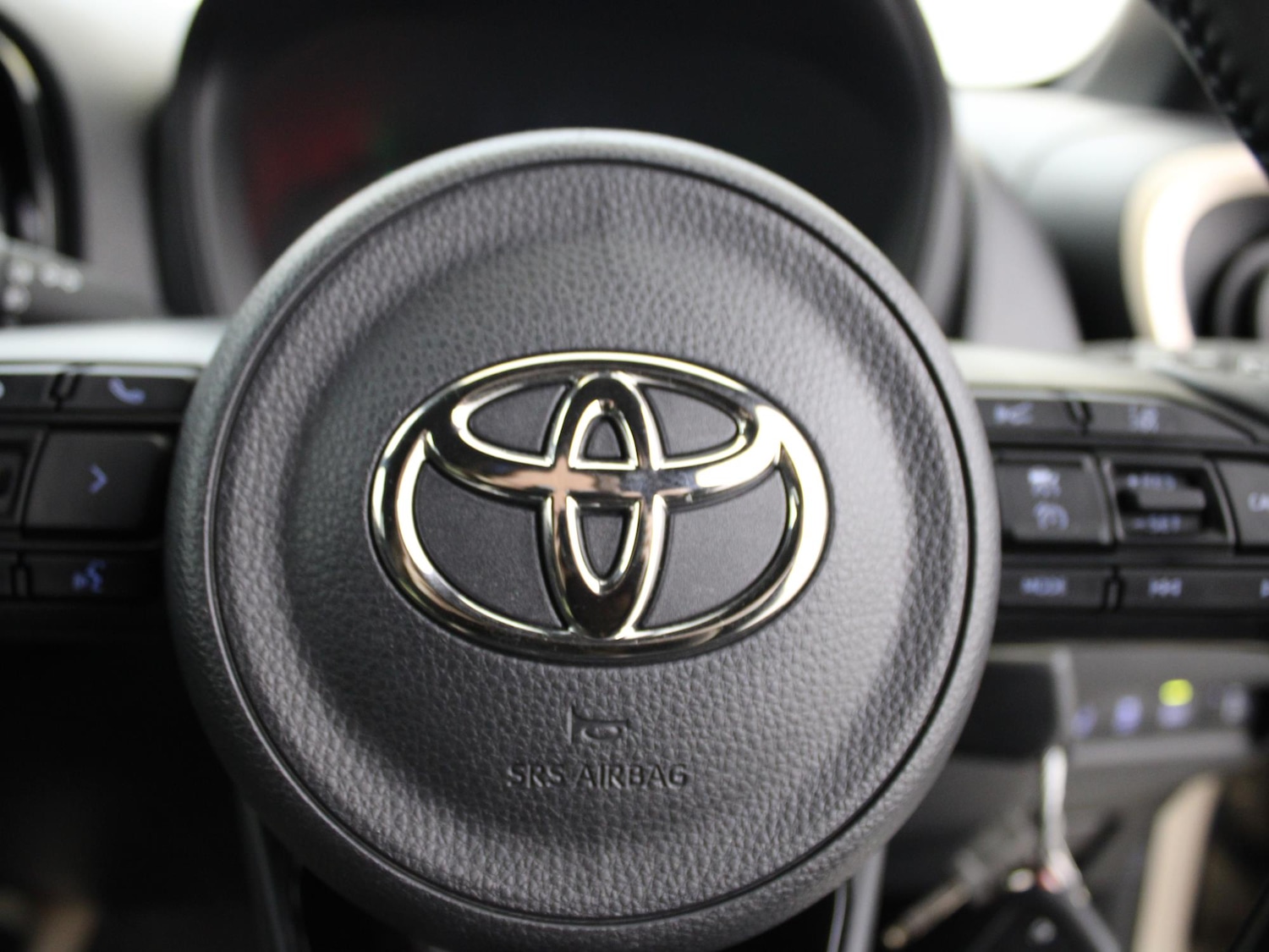 Used Toyota Aygo X 2023 for sale - 76594411: Photo 27