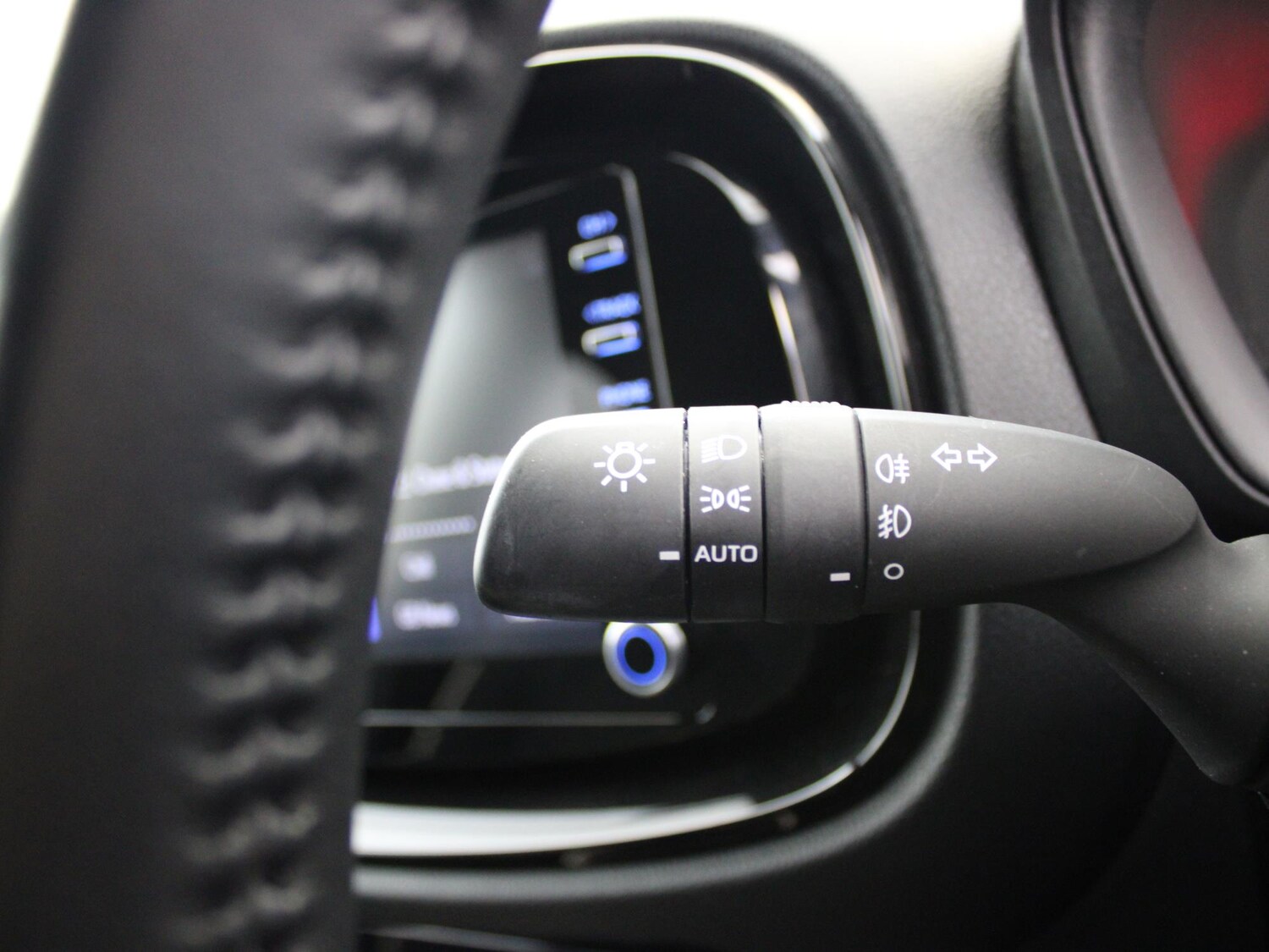 Used Toyota Aygo X 2023 for sale - 76594411: Photo 29