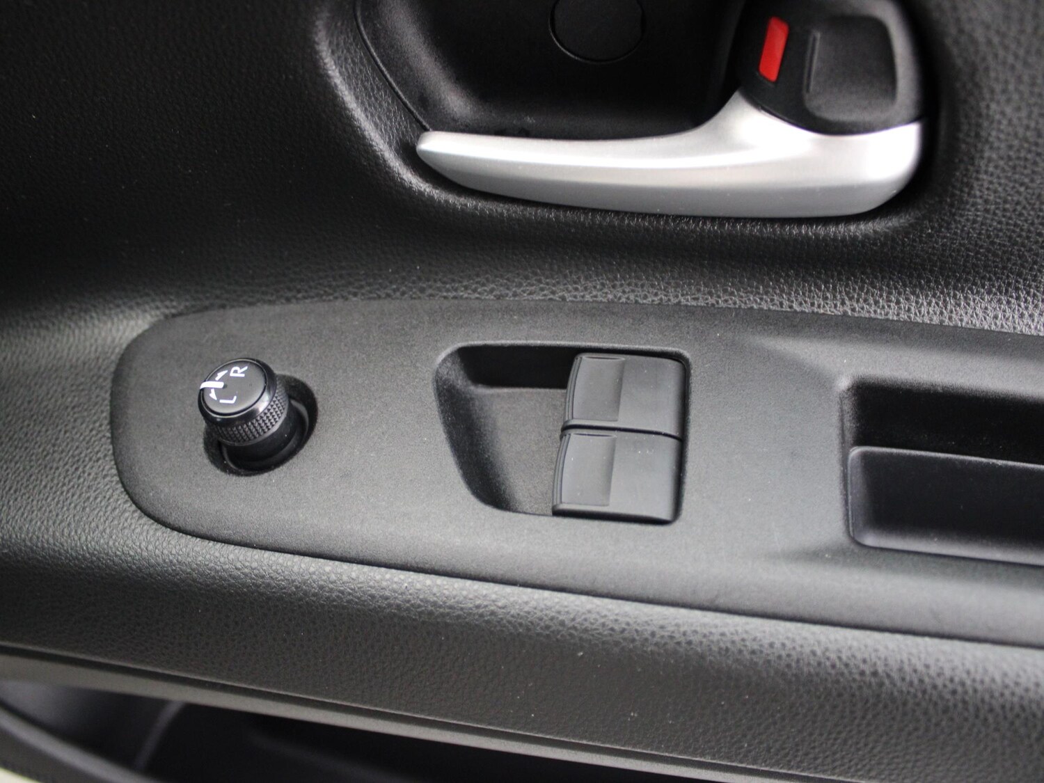 Used Toyota Aygo X 2023 for sale - 76594411: Photo 33