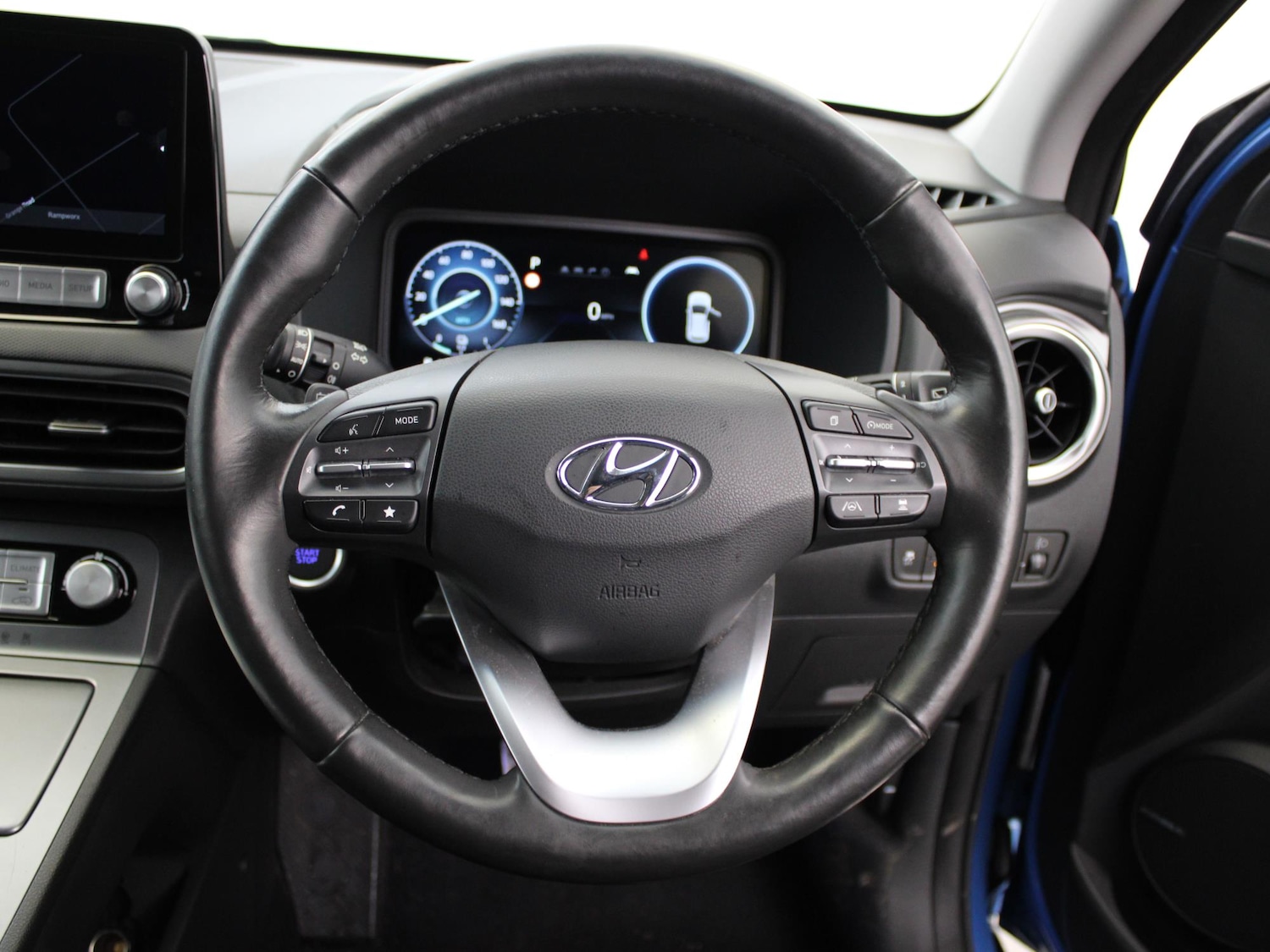 Used Hyundai KONA 2022 for sale - 77635142: Photo 34