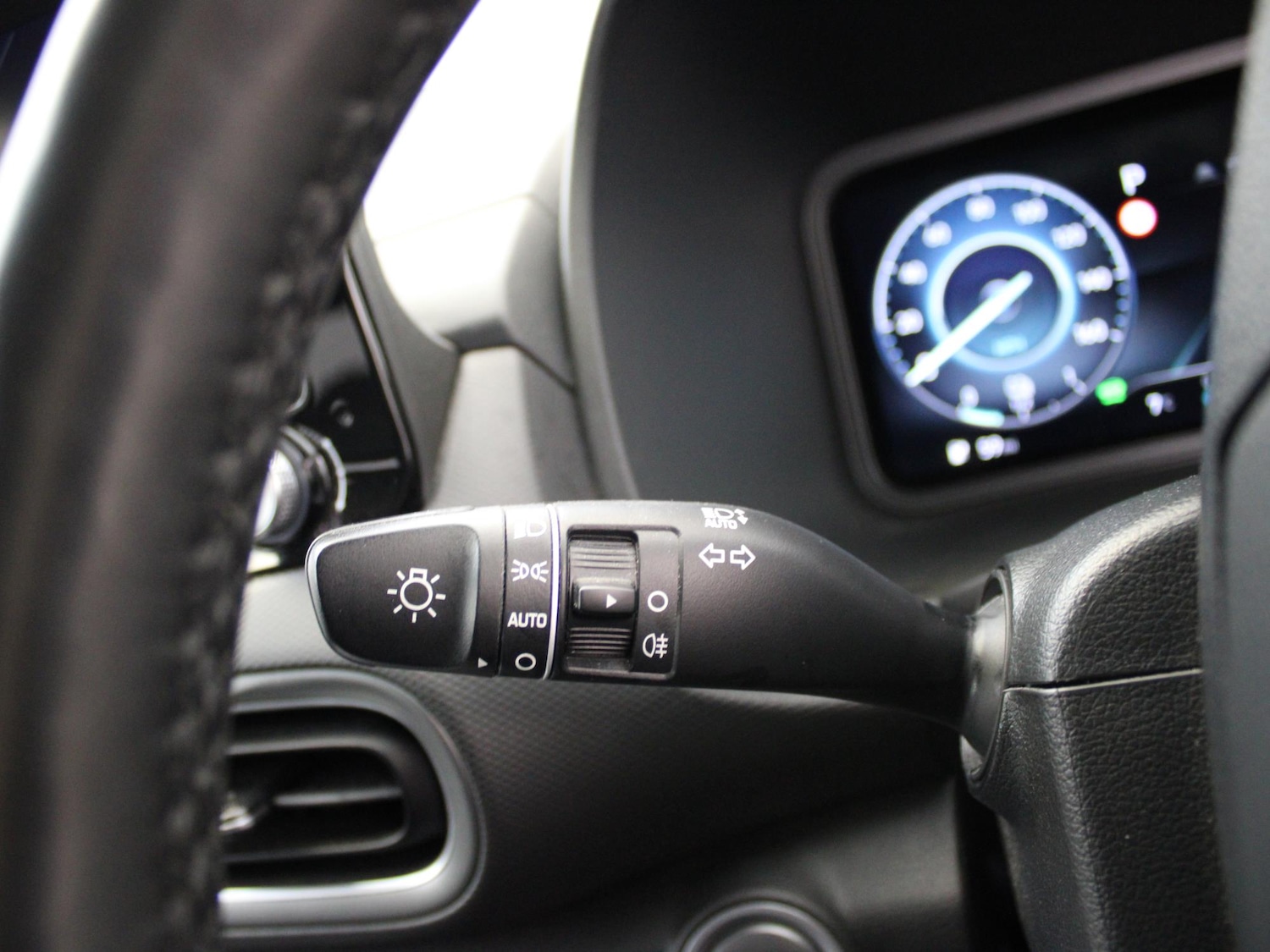 Used Hyundai KONA 2022 for sale - 77635142: Photo 37