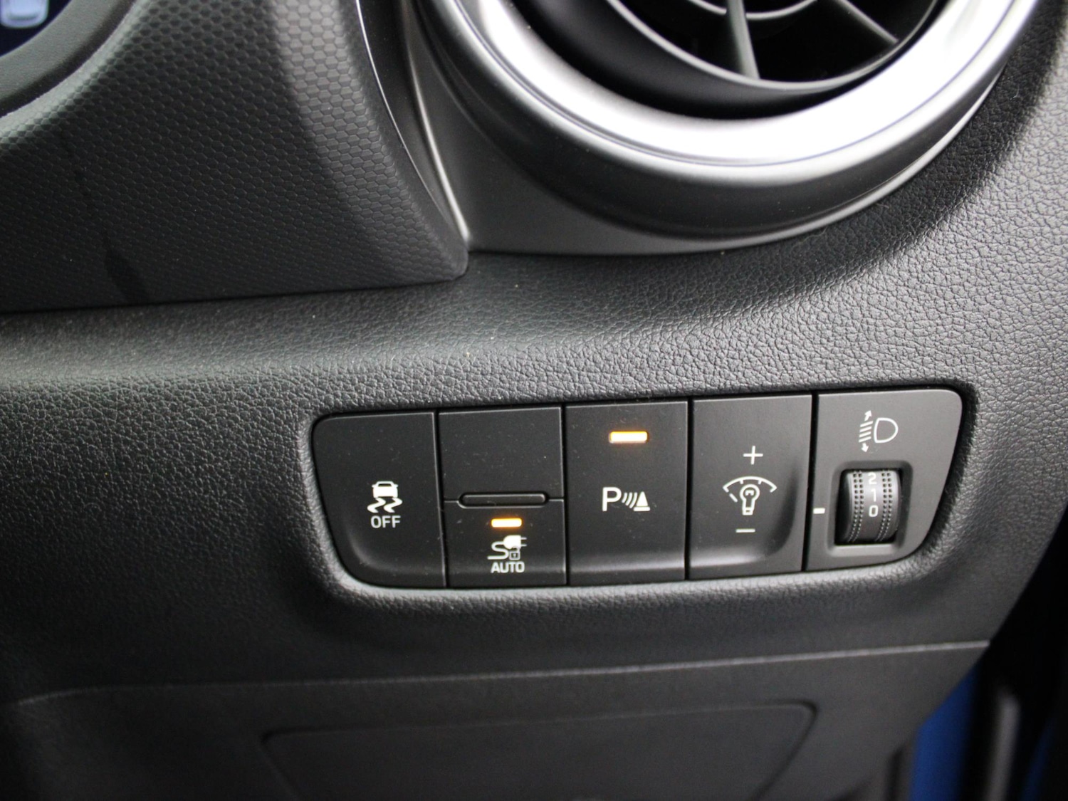 Used Hyundai KONA 2022 for sale - 77635142: Photo 39