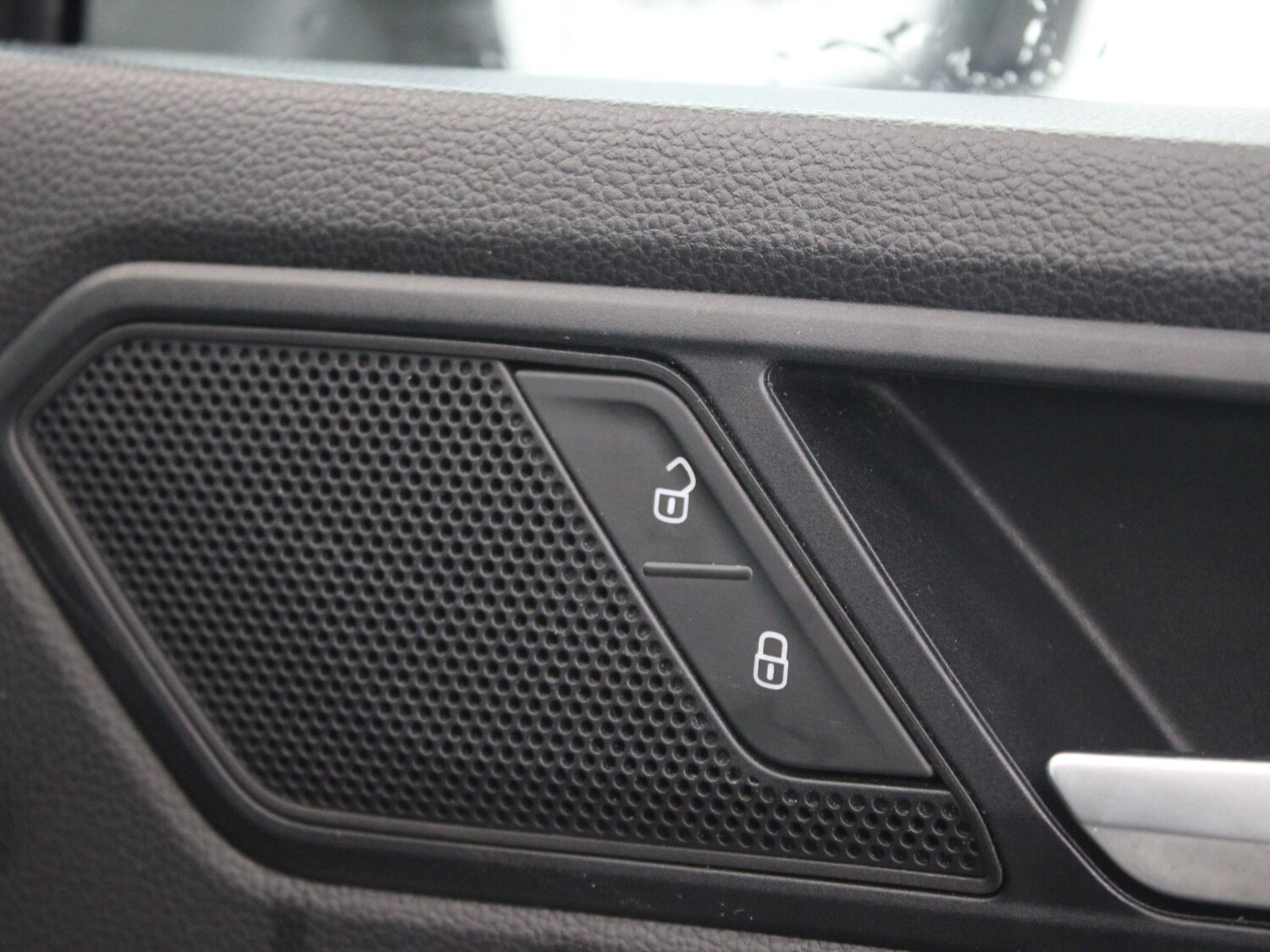 Used Volkswagen Tiguan 2020 for sale - 76330665: Photo 28